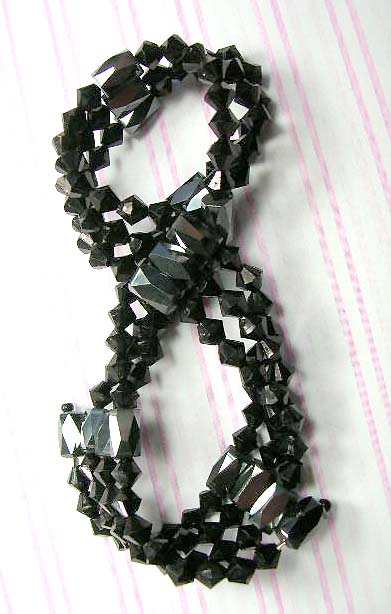 Wrap Around Extra Strength Magnetic Hematite wholesale, magnetic hematite beaded black 